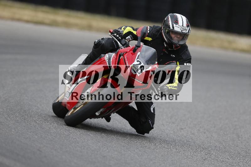 Archiv-2025/32 07.07.2025 Plüss Moto Sport ADR/Einsteiger/26